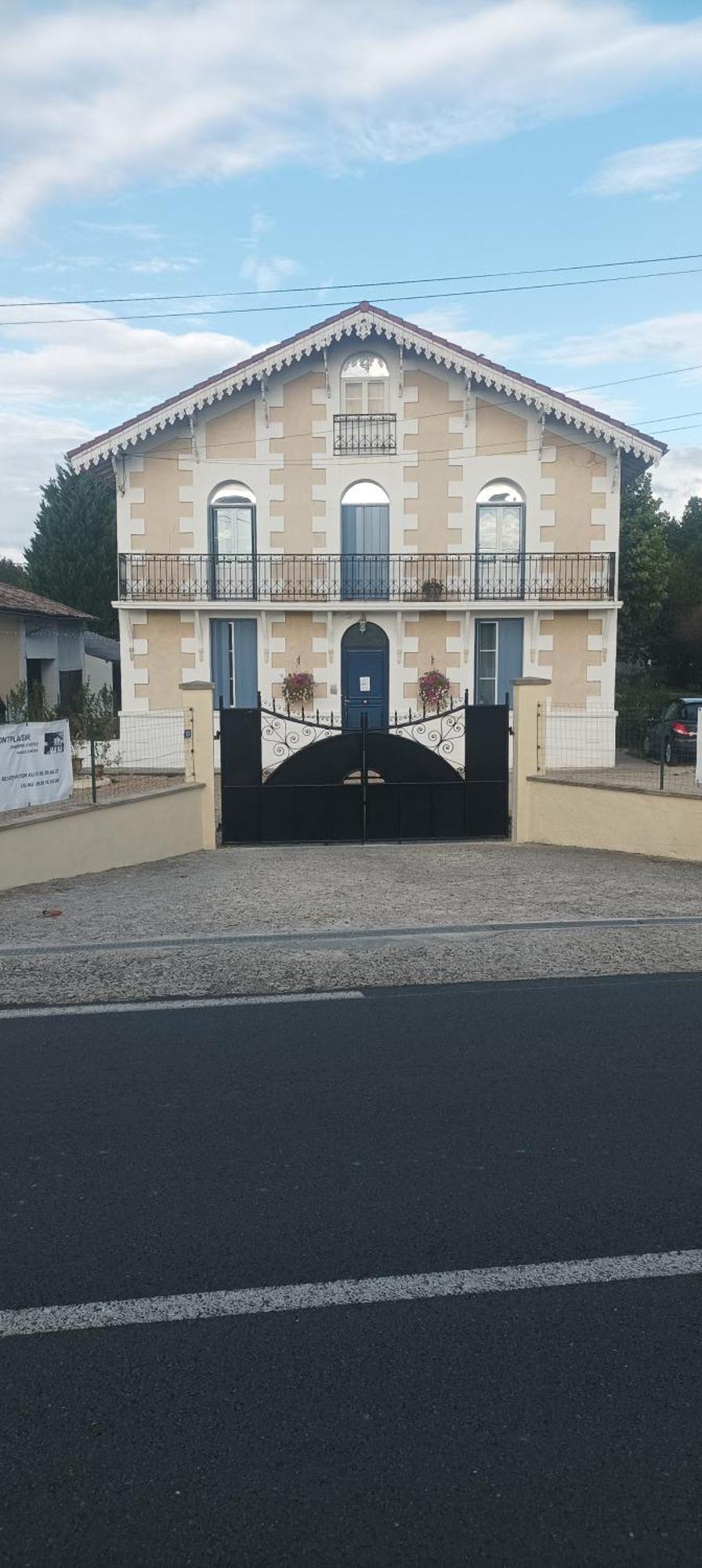 مبيت وإفطار Montendre Montplaisir المظهر الخارجي الصورة